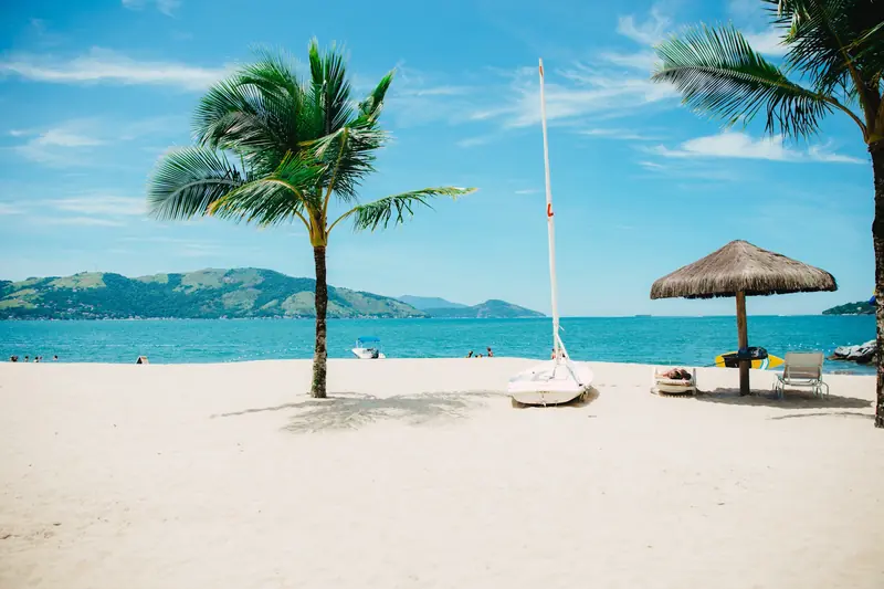 Airport transfers to The Caribbean Club
